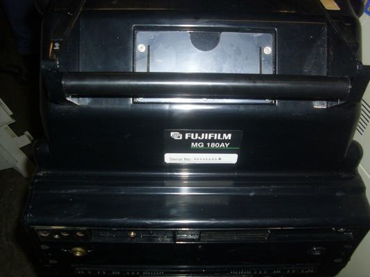 China Peça sobresselente do laboratório do compartimento do papel do minilab da fronteira 570 de Fuji mini fornecedor