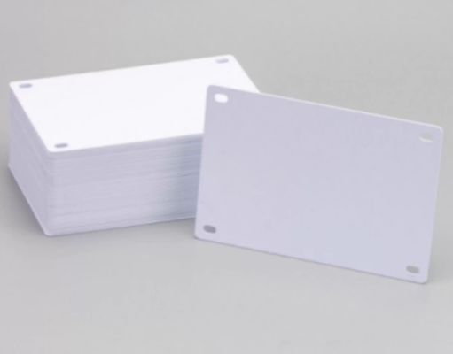 China SG509008 50mmx90mm pvc Long side four hole hanging tag white fornecedor