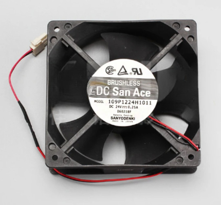 119C1060566 Fuji Ventilador Elétrico (11,9x11,9x3,8cm, 24V) para Frontier 550/570 Minilabs Peças sobressalentes fornecedor