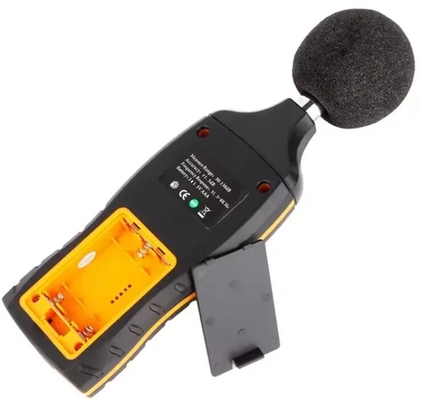 SW-524 Medidor de ruído digital profissional de alta precisão de mão Medidor de nível de ruído de grau industrial 30 ~ 130 dBA fornecedor