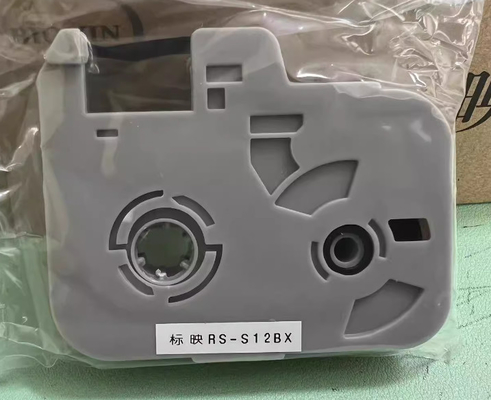 RS-S12BX S Cassete de fita de etiqueta preta para o novo estilo Biovin S690 Máquina de escrita eletrônica, impressora de identificação por cabo, marcador de fio fornecedor